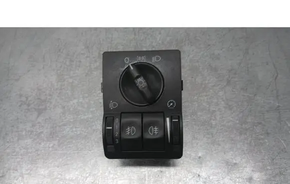 Opel Corsa C Light switch 9116608