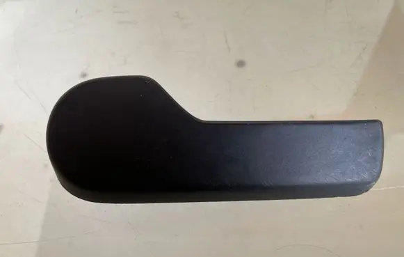 Seat Toledo III (5P) Engine bonnet (hood) release handle 1J1823533C PA6GF25
