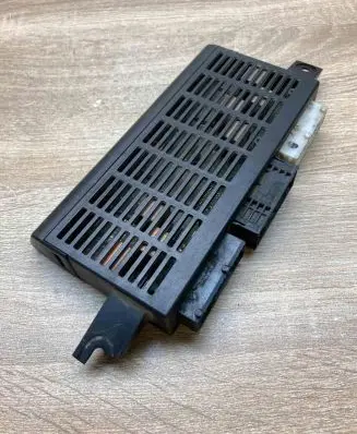 BMW 5 E39 Light module LCM 6919454 109110