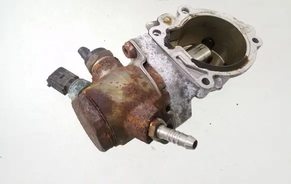 Audi A4 S4 B8 8K Fuel injection high pressure pump 06E103535A 07L905163A 06E127025M