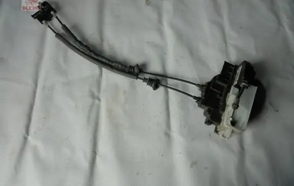 Hyundai Genesis Front door lock 81320-3M000