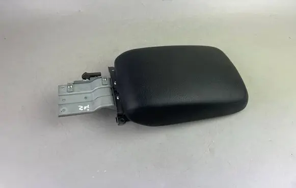 Subaru Impreza IV Armrest