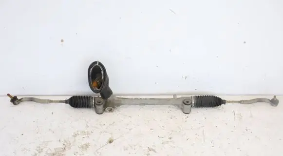 Toyota Yaris Steering rack 