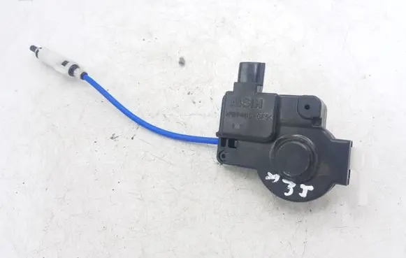 Lexus IS 220D-250-350 Fuel tank cap lock NOCODE