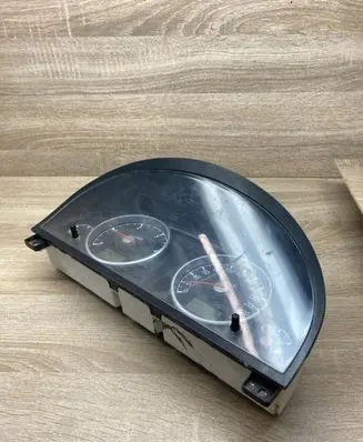 Ford Mondeo Mk III Speedometer (instrument cluster) 1S7F108412