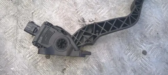 Citroen C2 Accelerator throttle pedal 968143438000 9681434380-00