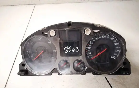 Volkswagen PASSAT B6 Speedometer (instrument cluster) a2c53106067