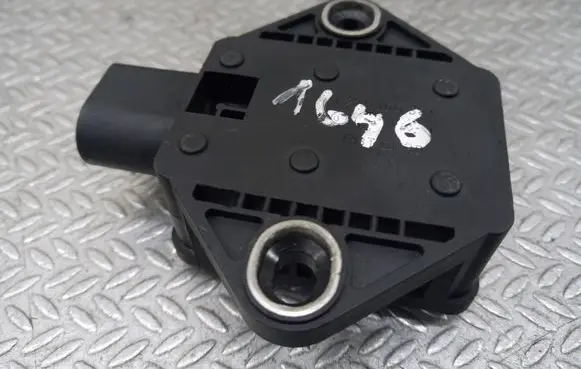 Volkswagen PASSAT B5.5 ESP acceleration yaw rate sensor 0265005245