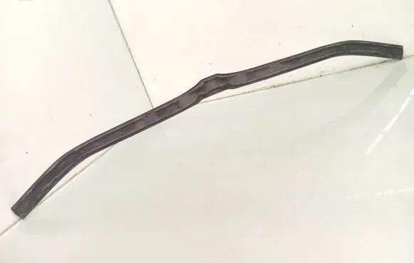 BMW 5 E60 E61 Top upper radiator support slam panel 7063835