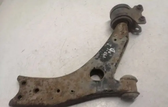 Volvo V50 Front control arm