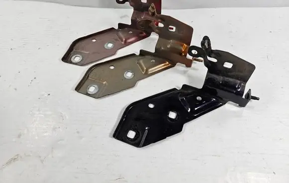 Fender mounting bracket
