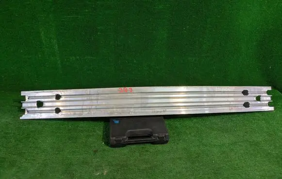 Front bumper support beam