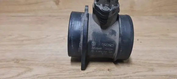 Volvo S80 Mass air flow meter 0280218108