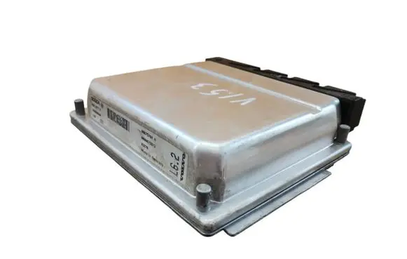 Volvo XC90 Engine control unit/module 08675760A 0000073873 03278