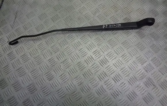 Citroen Xsara Picasso Front wiper blade arm