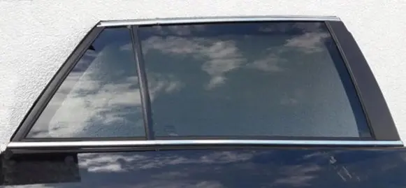 Toyota Avensis T270 Sliding door window/glass 68123-05100 6812305110