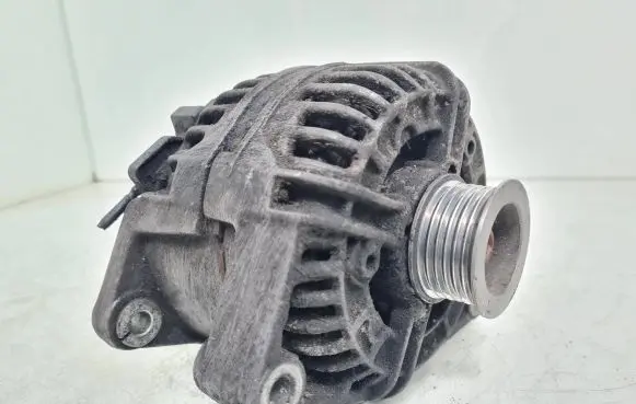 Opel Zafira A Generator/alternator 0124525030 13108596