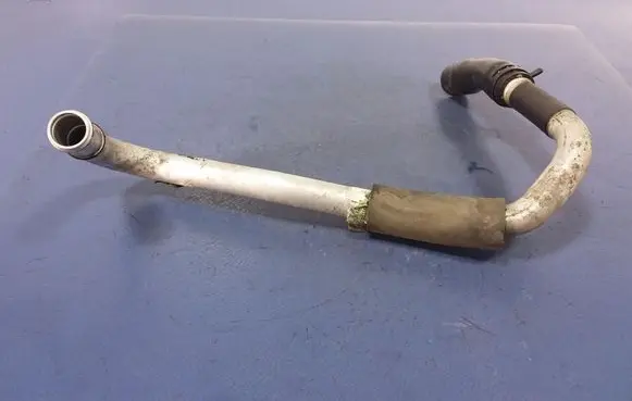 Porsche Panamera (970) Engine coolant pipe/hose 97057258100