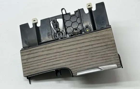Volvo XC60 Ashtray (front) 32275471 32275469 83863004