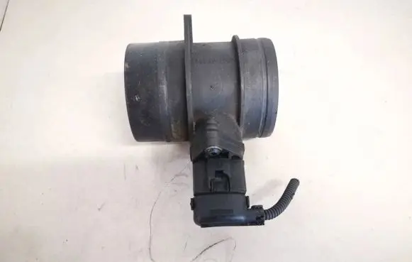 Audi A3 S3 8P Mass air flow meter 0281002461 074906461b