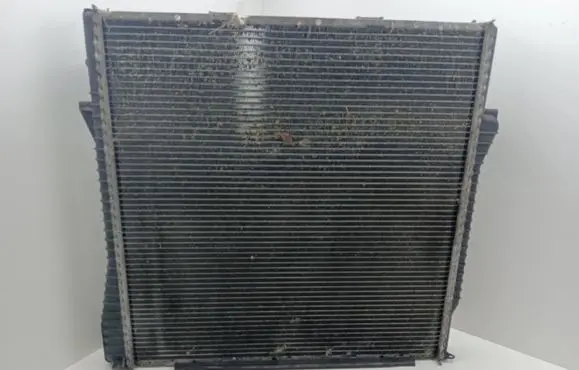 BMW X5 E53 Coolant radiator 7543347