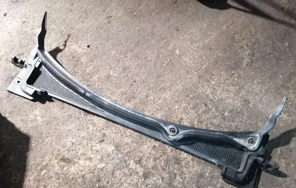 Renault Talisman Wiper trim 668112725R