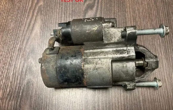 Renault Kangoo I Starter motor 8200227092