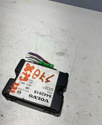 Volvo S70 V70 V70 XC Other control units/modules 9442819 F005V00016 9432601