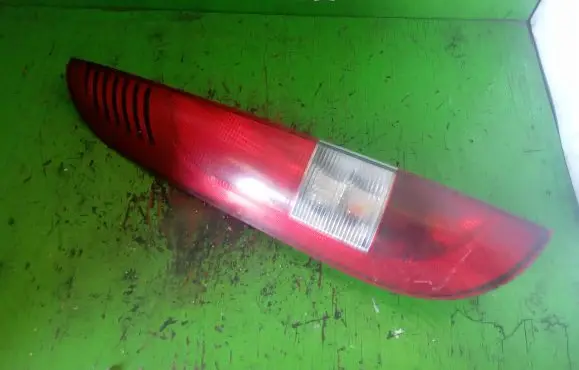 Mercedes-Benz Vaneo W414 Rear/tail lights