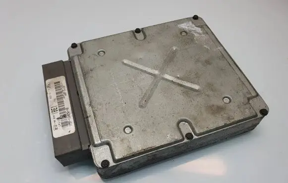 Ford Focus Engine control unit/module 1M5F12A650NB