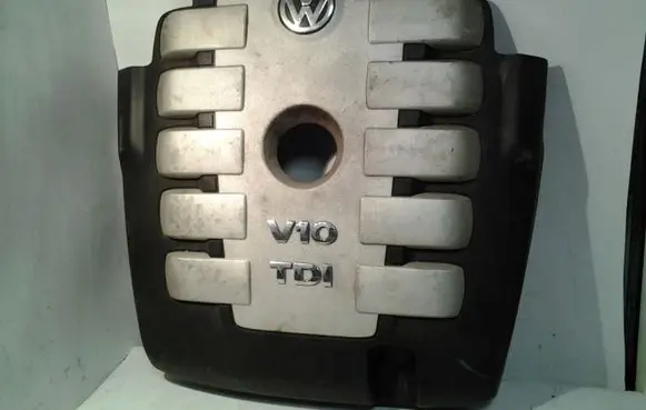 Volkswagen Touareg I Engine cover (trim)