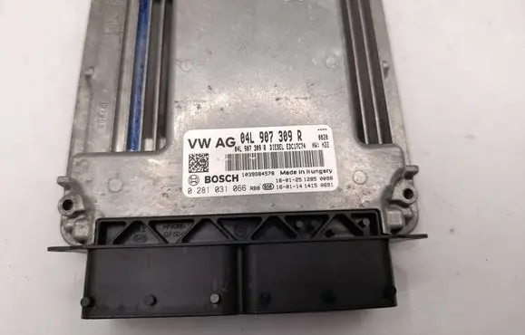 Skoda Octavia Mk3 (5E) Engine control unit/module 04L907309R 0281031066