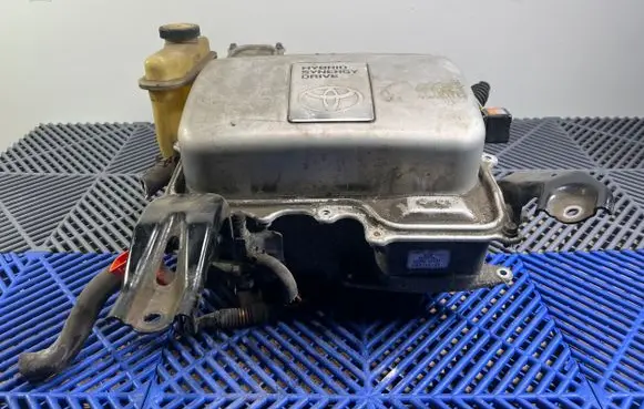 Toyota Prius (XW20) Voltage converter inverter G920047121 RA07YC120