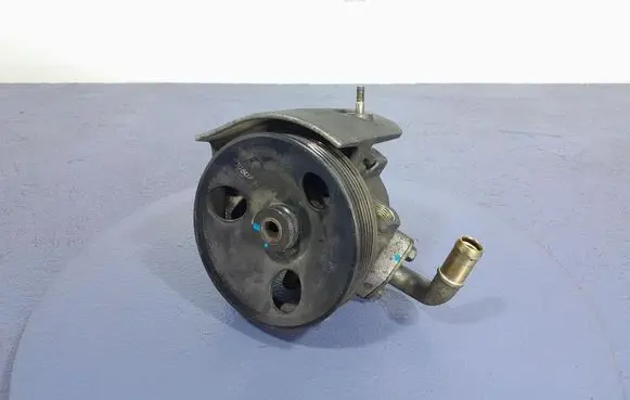 Chevrolet Captiva Power steering pump