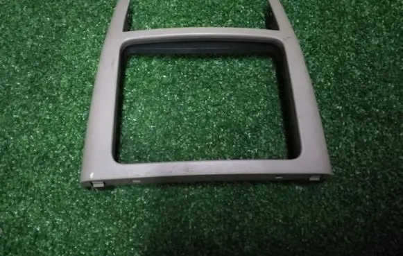 Volvo V70 Cup holder back 9204984 9204985