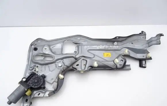 Renault Laguna I Rear door window regulator with motor 0130821641