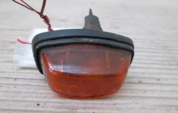 Fiat 126 Front fender indicator light