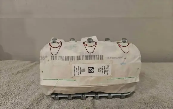 Fiat 500 Passenger airbag 640450700C 52221714 160210485
