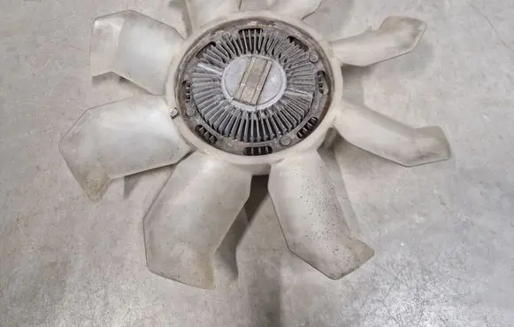 Mitsubishi Pajero Sport I Viscous fan 