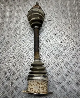 Mitsubishi Pajero Rear driveshaft
