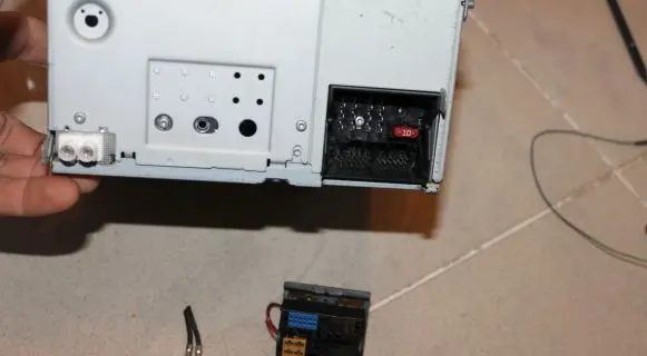 Volkswagen Tiguan Sound system wiring loom 3B7035444A RCD310 1K0035186AN