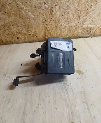 Mazda 3 I ABS Pump 10096001093 00001395D0 CHU3110A01
