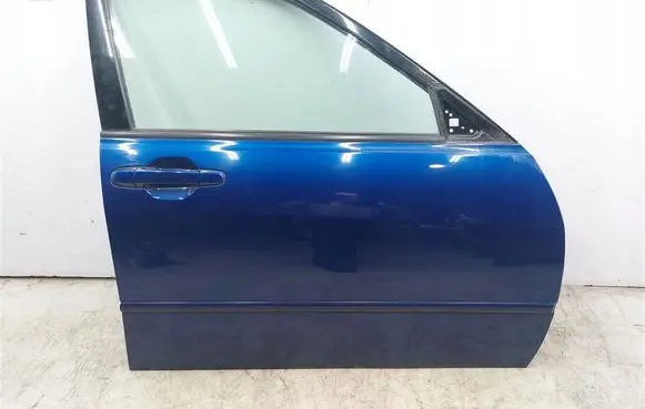 Lexus IS 200-300 Front door 