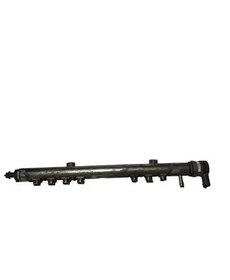 Volvo V40 Fuel main line pipe 30777759