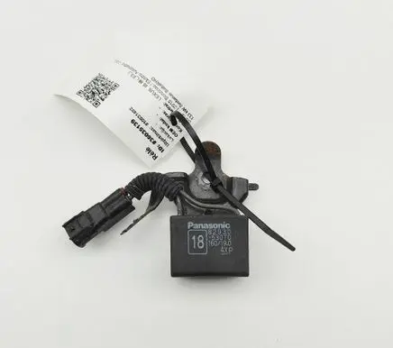 Lexus IS III XE30 Other relay 8293053010