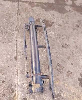 Skoda Octavia Mk2 (1Z) Front bumper cross member 1Z0807111
