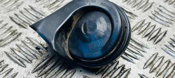Audi A5 Horn signal 8W0951223