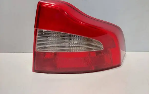 Volvo S80 Rear/tail lights