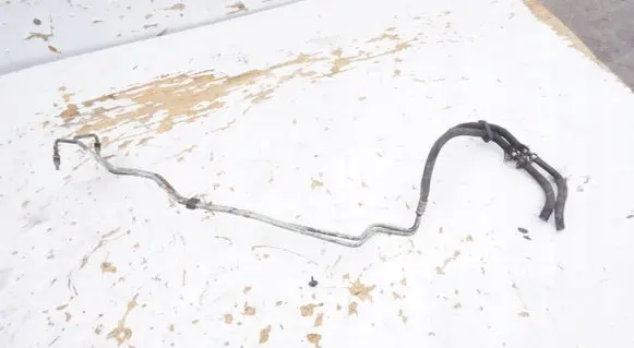 Jeep Cherokee III KJ Gearbox oil cooler pipe/hose 