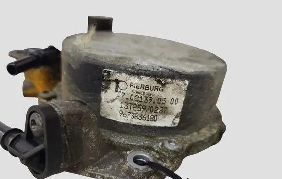 Ford Mondeo MK IV Vacuum pump 7021390500 13T2590287 9673836180